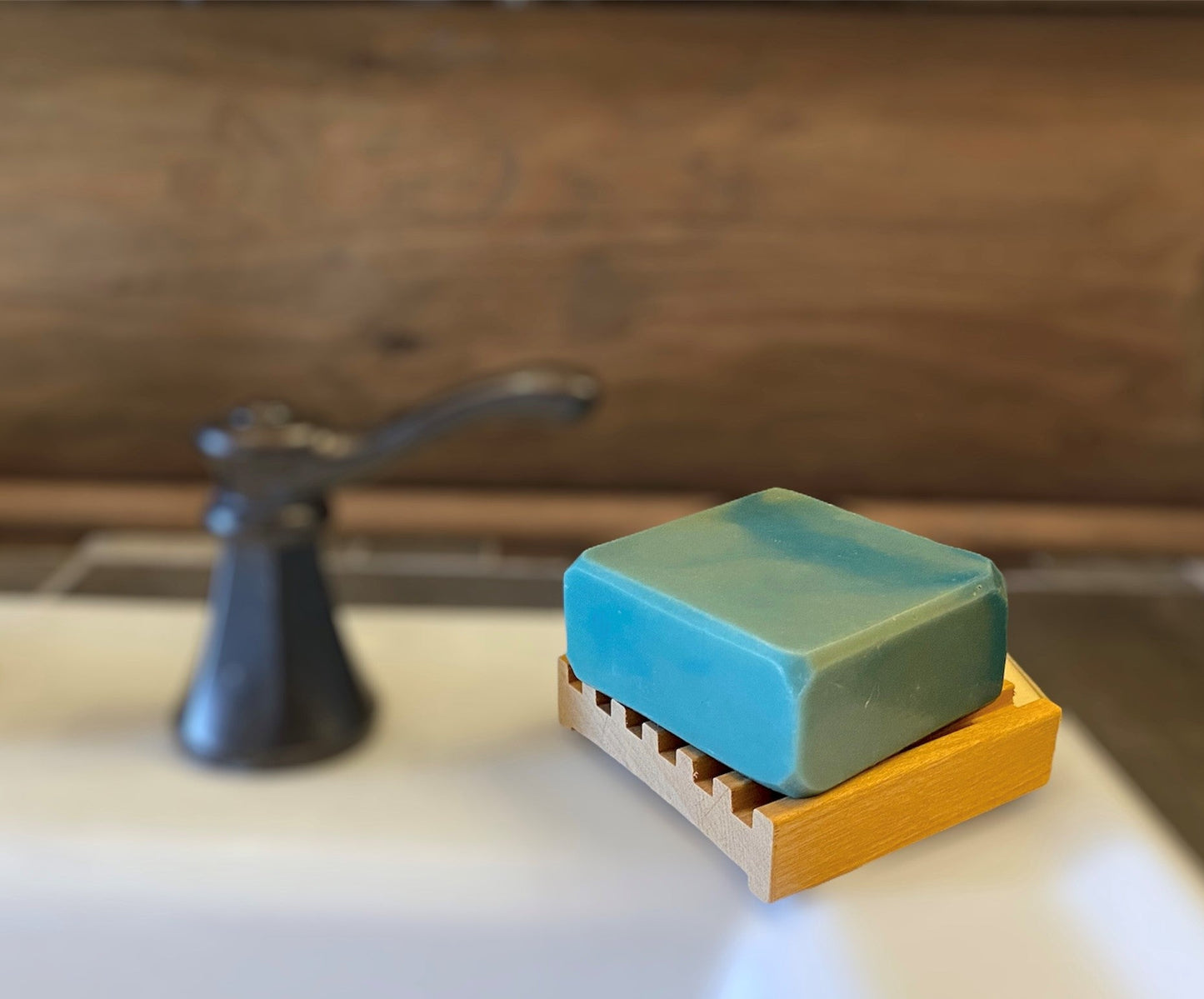 3" Alder Battlement Style Soap Dish
